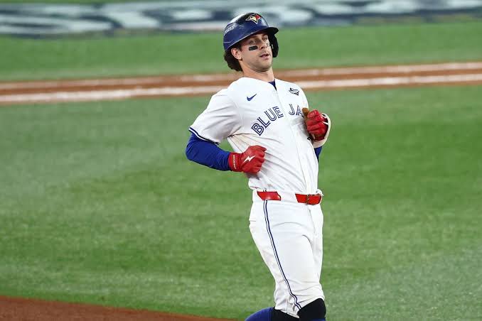 Unlikely World Series hero Ernie Clement sets MLB postseason record - The  Mirror US