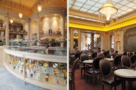 Le Plus Ca C La Bre Des Salons De Tha C Parisiens Angelina Paris Christmas In Paris Tea Room