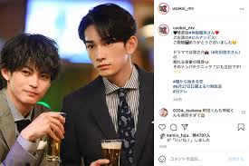 共通の屋根の下, 料理, 21世紀, 愛の三角形, ブラザーズ. Pbj Naza H07em