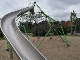 4 adressen zu hotel in münster handorf mit telefonnummer, öffnungszeiten und bewertung gefunden. Spielplatze Drei Eichen In Munster Handorf Munster Spielplatz Schone Spielplatze