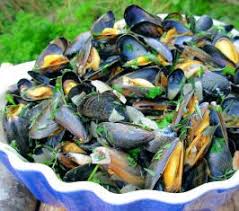 Ahoy There Moules Marinieres French Sailor S Mussels Recipe Mussels Recipe Mussels Mussels White Wine