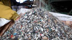 Used electronic devices have been recycled in a nationwide effort to produce the olympic medals for the tokyo 2020 games. Tokyo 2020 Olympic Medals Made From Old Smartphones Laptops Business Economy And Finance News From A German Perspective Dw 23 07 2021