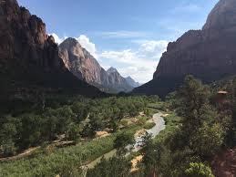 I Know There Are A Lot Of Pictures From Zion National Park On This Subreddit But Its Probably For A Reas National Parks Zion National Park Backpacking Pictures