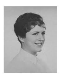 Edith Bliss's Instagram, Twitter & Facebook