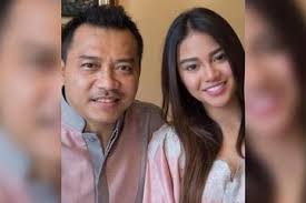 Anang mengaku menerima segala kritikan mengingat dirinya juga merupakan seorang musisi. Aurel Hermansyah Bagikan Potret Jadul Dirinya Saat Masih Balita Digendong Anang Hermansyah Di Hari Ayah Penampilannya Justru Jadi Sorotan Semua Halaman Stylo