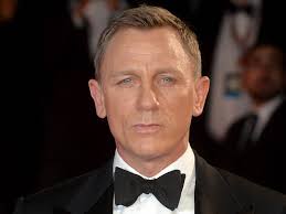 daniel craig hat sich beim bond dreh am knochel verletzt daniel craig bond bond filme
