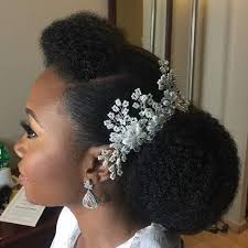 Click through to see 10 i do worthy hairstyles for every stage of your natural hair journey. 10 Oh So Gorgeous Hairstyles For Natural Hair Brides The September Standard