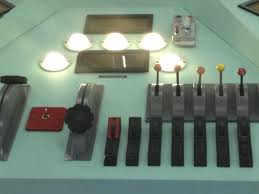 First Photos Of The New Retro Tardis Tardis New Doctor Who David Tennant Doctor Who