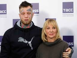 Яковлева — лауреат государственной премии рф (2000), двух премий «ника» (1990, 1993), премии «тэфи» (2004) и двух премий. Elena Yakovleva O Shou Na Federalnyh Kanalah Ekspress Gazeta