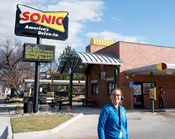 Confessions From A Former Car Hop: 4 Valuable Tips For Freelancers