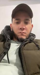 Al problema cuando le le pones amor a tu secretaria de confianza @ro...