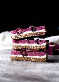 Raw Blackberry Coconut Cashew Slice Broma Bakery Recipe Raw Vegan Desserts Slices Recipes Raw Food Recipes