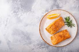 Reach for these nutritious bites that are 100 calories or less to curb unhealthy cravings, maintain steady energy, and stay on track. Premium Photo Assorted Fish On A Plate Cold Snack