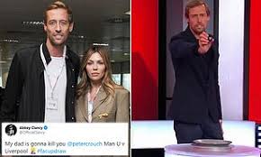 At this stage last year, liverpool were handed a visit to shrewsbury, while manchester united were drawn out of the hat with tranmere rovers. Peter Crouch Creates One Of The Biggest Ever Weeks In Liverpool Man United Rivalry With Fa Cup Draw Daily Mail Online