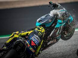 Motogp was hugely disrupted in 2020 primarily by the coronavirus but also by an early injury to defending champion marc marquez which ruled him out for the rest of the season. Valentino Rossi Die Schutzengel Der Motogp Leisteten Heute Gute Arbeit