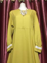 Gamis hijau botol cocok dengan jilbab warna apa. Gamis Kuning Lemon Katun Madinah Fesyen Wanita Muslim Fashion Atasan Di Carousell
