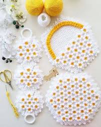 En Yeni 30 Farkli Cicekli Orgu Lif Modelleri Croche Padroes De Tapete De Croche Padroes De Flores De Croche