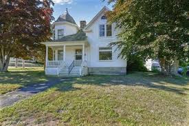 55 Granite St Westerly Ri 02891 Westerly Granite Zillow