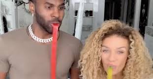 Looks like jason derulo really won't be riding solo anymore. Is That Jason Derulo S Girlfriend In His Tiktok Videos Here S The Tea News Vision Viral