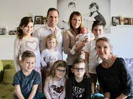 Altomünster/Bayern: Großfamilie Betl hat sieben Kinder