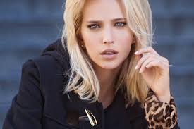 Luisana lopilato official twitter account. Tapete Luisana Lopilato Schauspielerin Blond Schauen Make Up Gesicht Hd Mit Grossem Bildschirm High Definition Vollbild