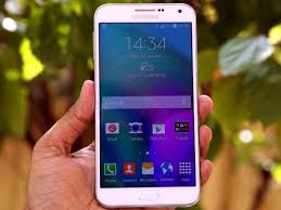 Samsung Galaxy E5 Photo Gallery