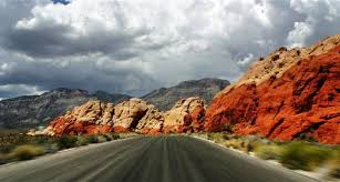 As 15 Estradas Mais Belas Do Mundo Plugcitarios Beautiful Roads Scenic Roads Red Rock Canyon National Conservation Area