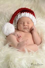Holiday baby pictures baby photography cute kids crafts twin baby girls newborn twins christmas photos newborn christmas boys christmas holiday baby. 5 Cute And Simple Ideas For Baby Christmas Pictures Annie Baby Monitor