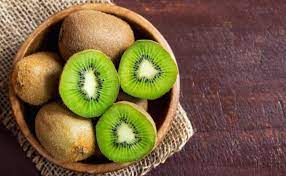 Buah kiwi, misalnya, punya kandungan nutrisi yang amat menguntungkan bagi ibu hamil. 10 Manfaat Buah Kiwi Untuk Ibu Hamil Dan Menyusui Tokopedia Blog