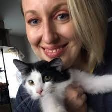 Kristin Harris's Instagram, Twitter & Facebook