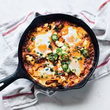 Mexican Eggs Baked In Tomato Sauce Recipe Recipe Wine Recipes Mexican Eggs Baked Eggs