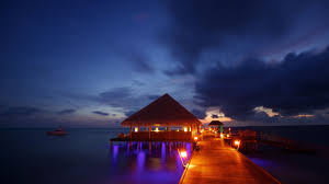 Download hd valorant 4k ultra hd wallpapers best collection. Tropical Beach Sunrise Hd Wallpaper Images Ug9 Jinqiaojs Com Beach At Night Maldives Island Maldives Beach