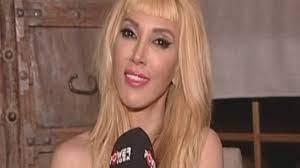 Uludağ'da düzenlenen 'selfy whitefest 2017' kapsamında sahne alan şarkıcı hande yener, sevenlerine coşku dolu anlar yaşattı.uludağ'da geleneksel olarak düzenlenen gençlik festivali tam gaz devam. Iste Hande Yener In Genclik Sirri Sacitaslan Com