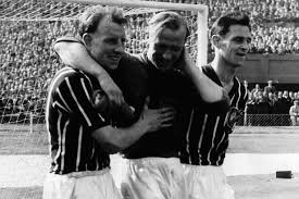 Bernhard carl bert trautmann obe was born in bremen, germany, on 22 october 1923. How Man City Goalkeeper Bert Trautmann Went From Ww2 Foe To Terrace Hero Mirror Online