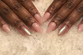Nails can be trimmed down, but try to choose a style with a length that works for you. Top 18 Acrylic Nails Places Near You In Philadelphia Pa August 2021