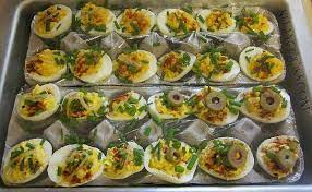 Transport Deviled Eggs Make And Serve Deviled Eggs Deviled Eggs Deviled Eggs Easy Spice Recipes