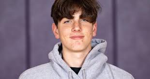 Prep roundup: Strasburg girls, Mountain View boys win county swim titles