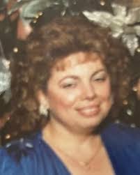 Donna Doerfler's Instagram, Twitter & Facebook