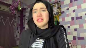 أنا نجمة مشهورة وعمري ما عملت فيديو واحد وحش، والبنتين اللي ظهروا معايا في الفيديو دول بنات صحبتي وعايشين في. Ù…ØµØ± Ø§Ù„Ù‚Ø¨Ø¶ Ø¹Ù„Ù‰ Ø­Ù†ÙŠÙ† Ø­Ø³Ø§Ù… Ø¨Ø¹Ø¯ Ø­Ù…Ù„Ø© Ø¥Ø¹Ù„Ø§Ù…ÙŠØ©