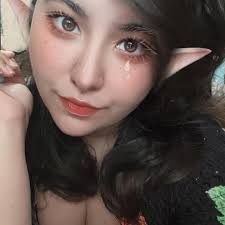 just a girl tryin to grow her YouTube 🥹 🦋hi my names Chi and I make video  game content and you can watch/find me here if you want ✨ —->  https://www.youtube.com/@chillinwithchiTTV