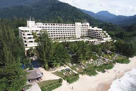 Probably the single most heavily developed stretch of tourist resorts in the entire country, the scenery and the beaches have undeniably suffered under the assault of all that concrete. Best Beach Hotels In Penang