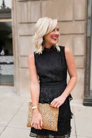 Con l'arrivo dell'estate si impongono nuove … Tagli Capelli Scalati 2021 Il Taglio Che Non Passa Mai Di Moda Archzine It