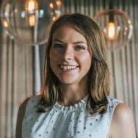 100+ perfiles de «Suhr»