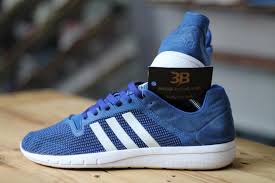 Ini nak beli kasut online. Original Kasut Adidas Shoe Size 10 5uk Men S Fashion Footwear Others On Carousell