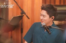 Jang dong gun, song joong ki, kim ji won, kim ok bin. ìŠ¬ê¸°ë¡œìš´ ì˜ì‚¬ìƒí™œ ì‹œì¦Œ2 ë°©ì˜ì¼ ë‚ ì§œ