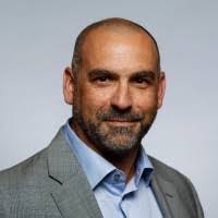 Steven Vienneau's Instagram, Twitter & Facebook