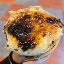 Image result for tbn:U9-jjCeq6c4_NM::image.mabulle.com/l/lo/loonie.mabulle.com/crepes.png