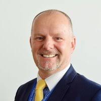 Jon Lunn's Instagram, Twitter & Facebook