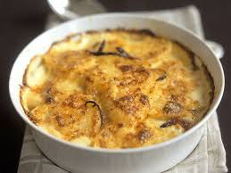 Recette Camembert Flambe Au Calvados Recette Recette Camembert Recettes De Cuisine Recette