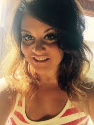 Renee Bassett's Instagram, Twitter & Facebook